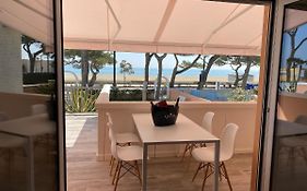 Appartamento Fronte Mare Villa Lory