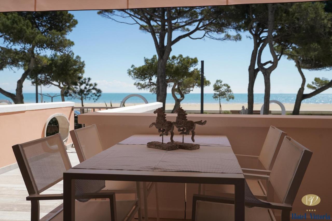 Appartamento Fronte Mare Villa Lory Lignano Sabbiadoro Exterior foto