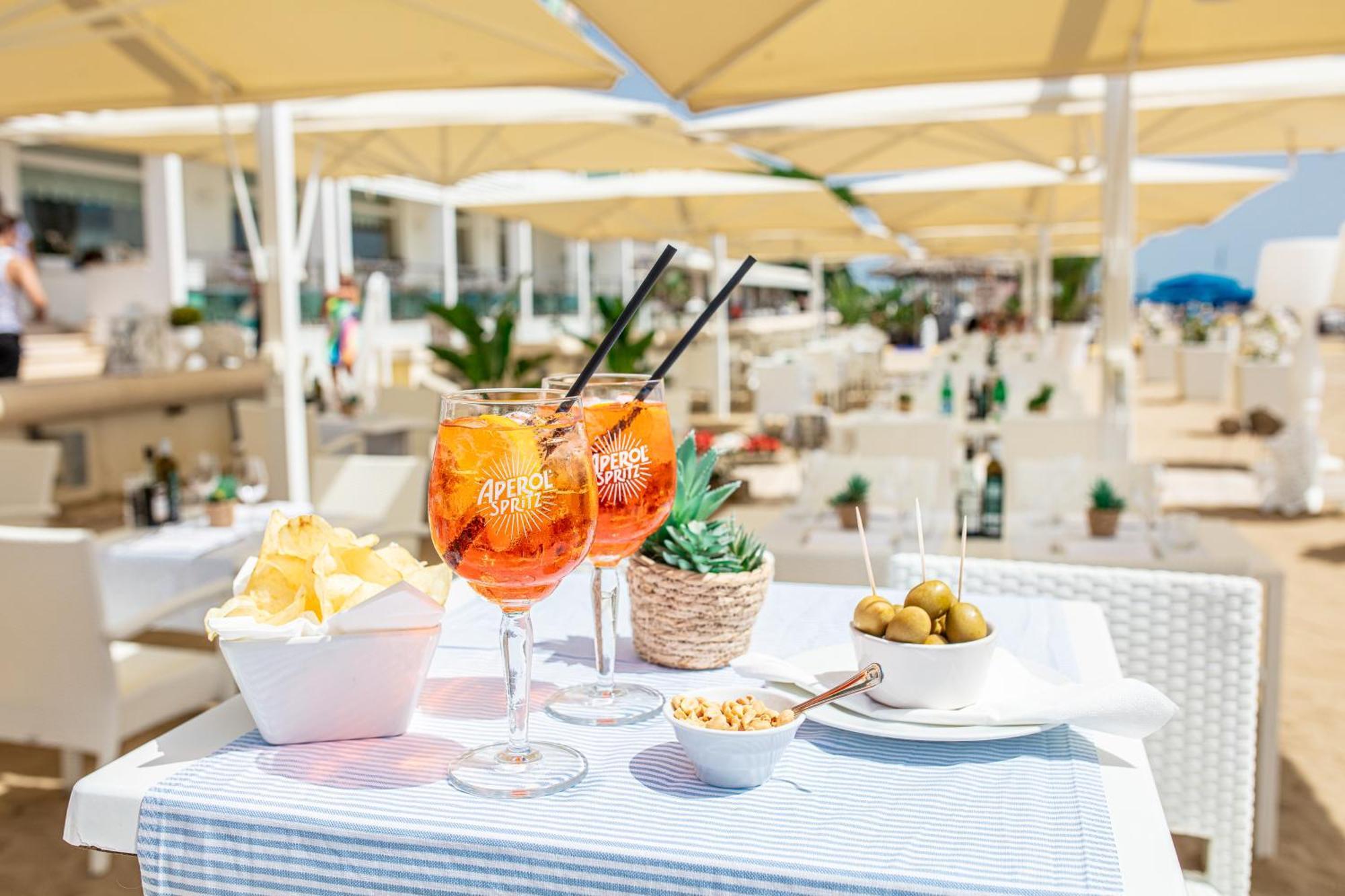 Appartamento Fronte Mare Villa Lory Lignano Sabbiadoro Exterior foto