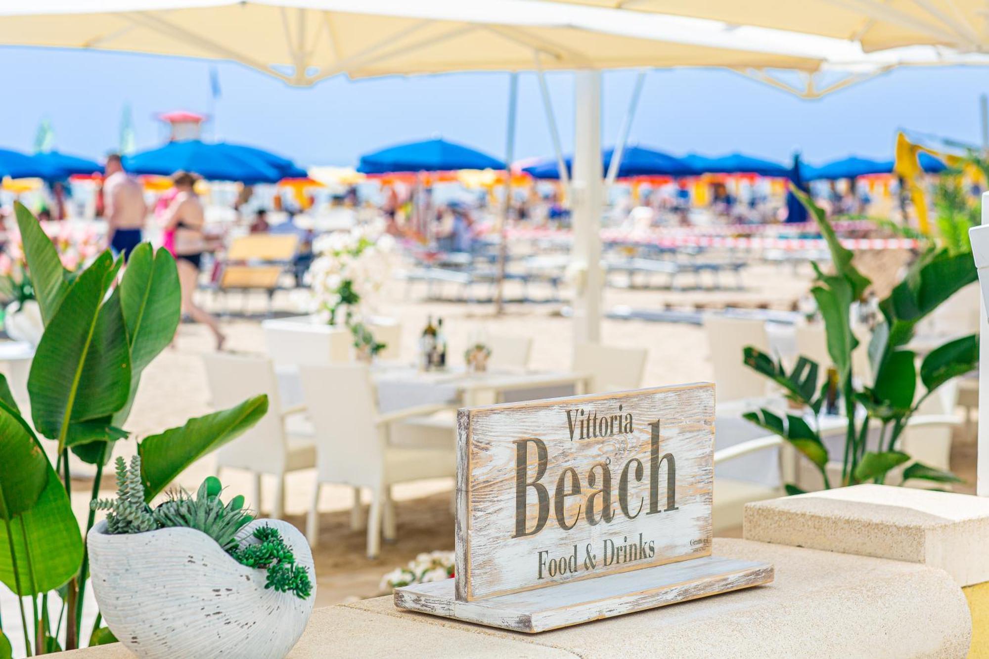 Appartamento Fronte Mare Villa Lory Lignano Sabbiadoro Exterior foto